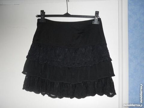 Jupe � volants et dentelles neuve 10 Rennes (35)
