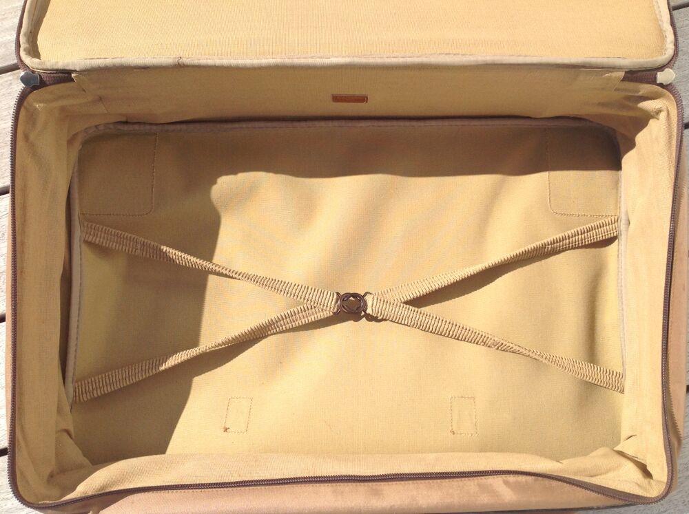 Authentique valise vintage LANCEL, souple, en toile enduite Maroquinerie