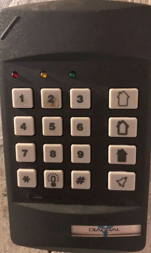 clavier TF100 pour alarme diagral 1 antenne 72 Bagnols-sur-Cèze (30)