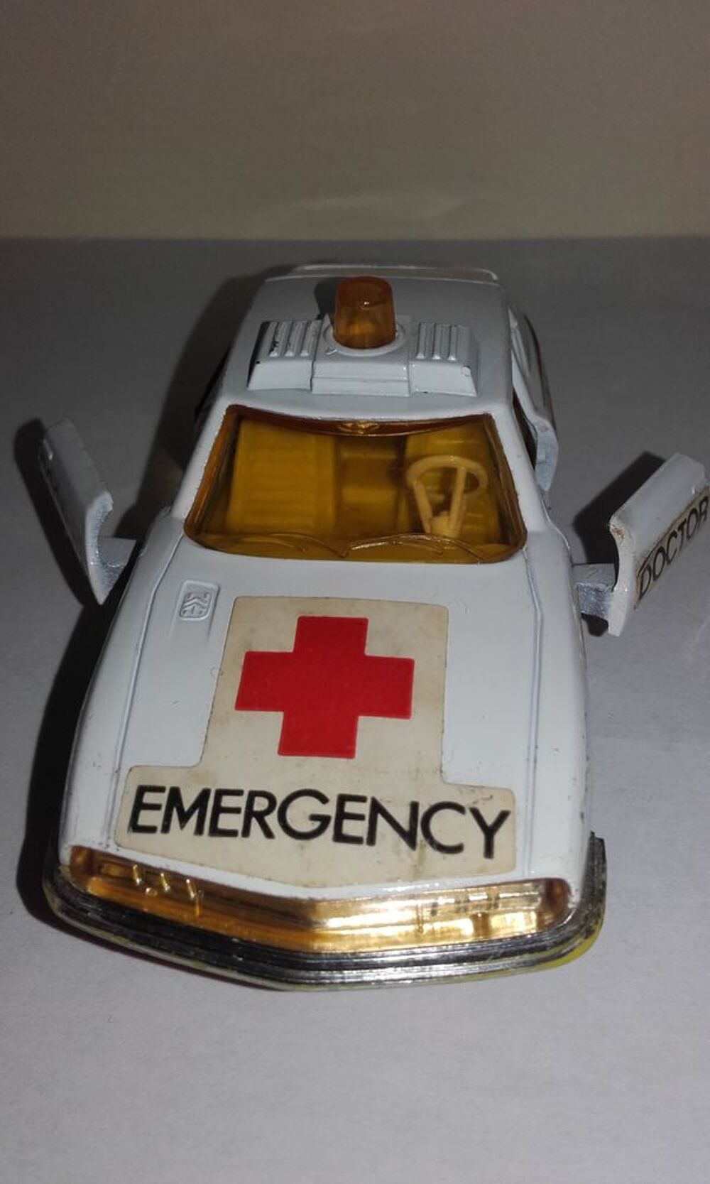 Matchbox - Doctor's Emergency Car Jeux / jouets