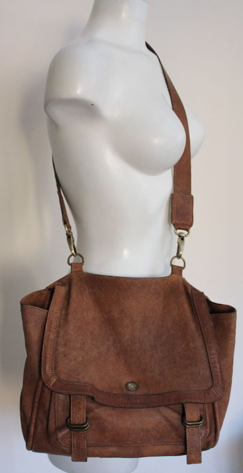 Sac besace cuir GERARD DAREL Maroquinerie