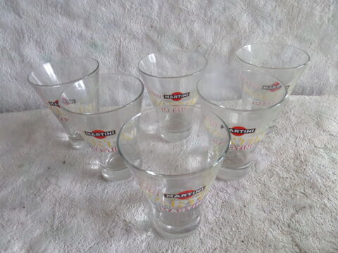 verres MARTINI 15 Lyon 8 (69)