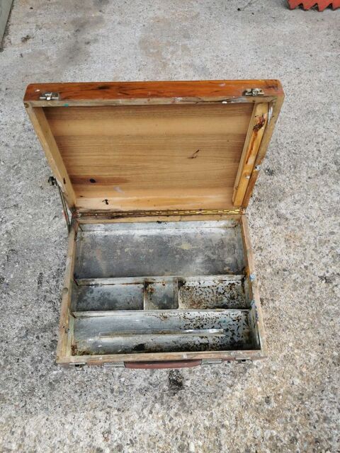 valise de peintre ancien 40 La Farl�de (83)