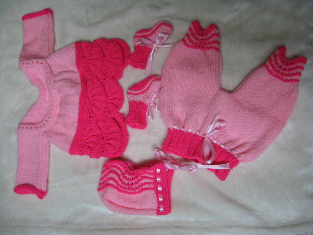 Layette fille 0 &agrave; 3 mois Puériculture