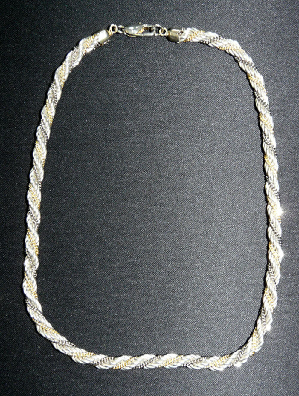 Collier Ras-de-Cou Torsad&eacute; en M&eacute;tal Argent&eacute; et Dor&eacute; -vintage Bijoux et montres