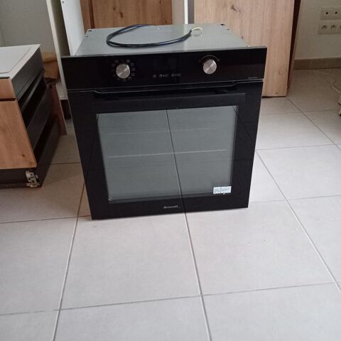 Four encastrable 210 Alaincourt (02)