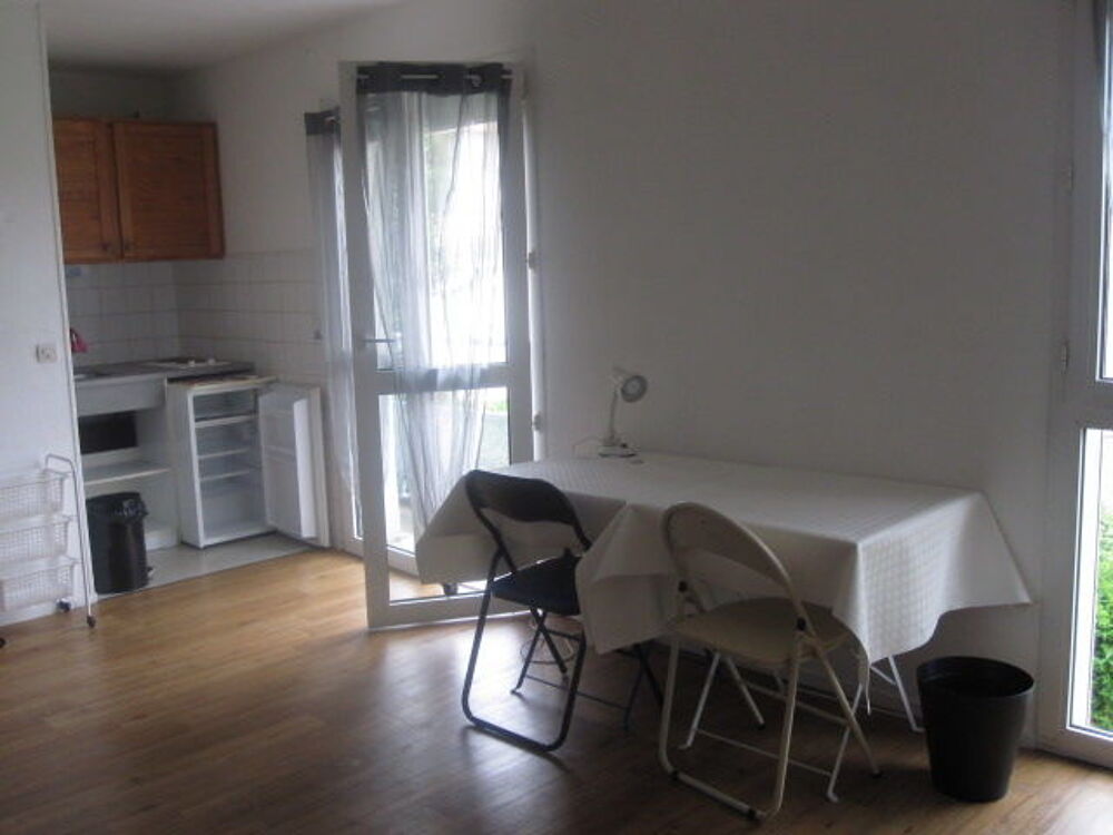 Location Appartement Studio meublé   étudiant proche université Caen Caen