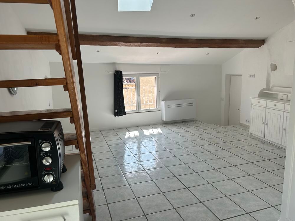 Vente Appartement studio de 30 m2 3 ieme étage à Bargemon Bargemon