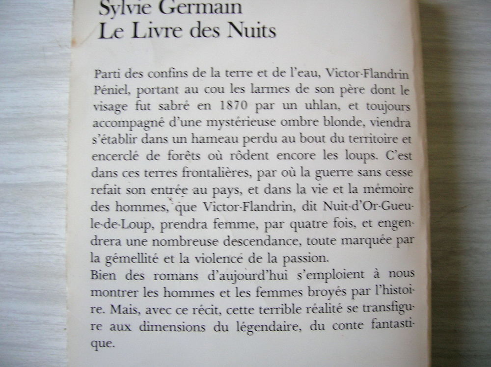 Le livre des nuits - Sylvie GERMAIN Livres et BD