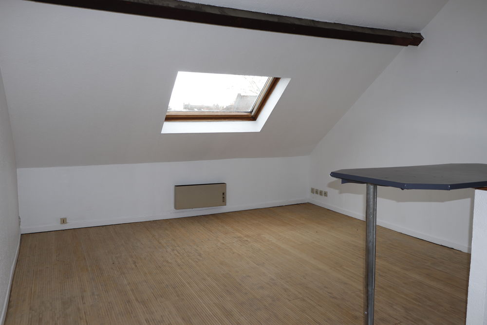 Location Appartement Studio 16m2 ,3ème étage, près parc Jean-Baptiste Lebas Lille