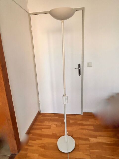 Lampadaire halogène blanc + 1 ampoule supllémentaire Paris 13 (75)