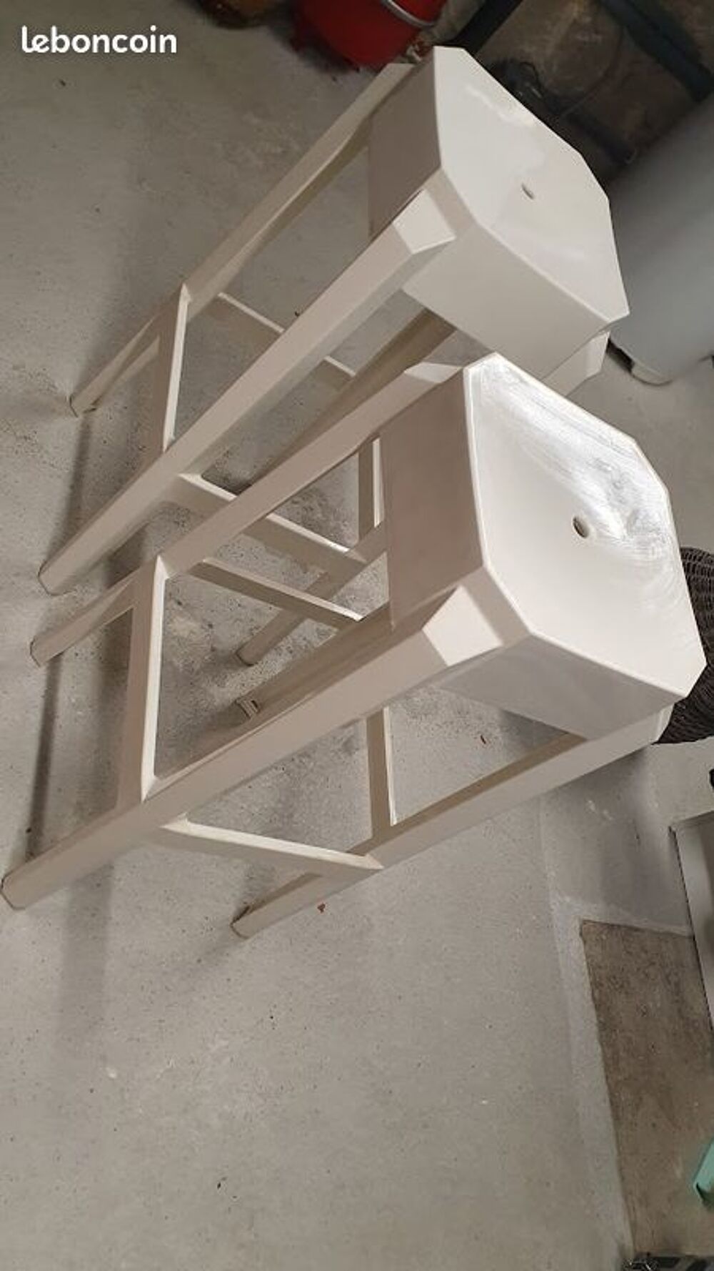 Lot de 2 tabourets de bar design blanc Meubles