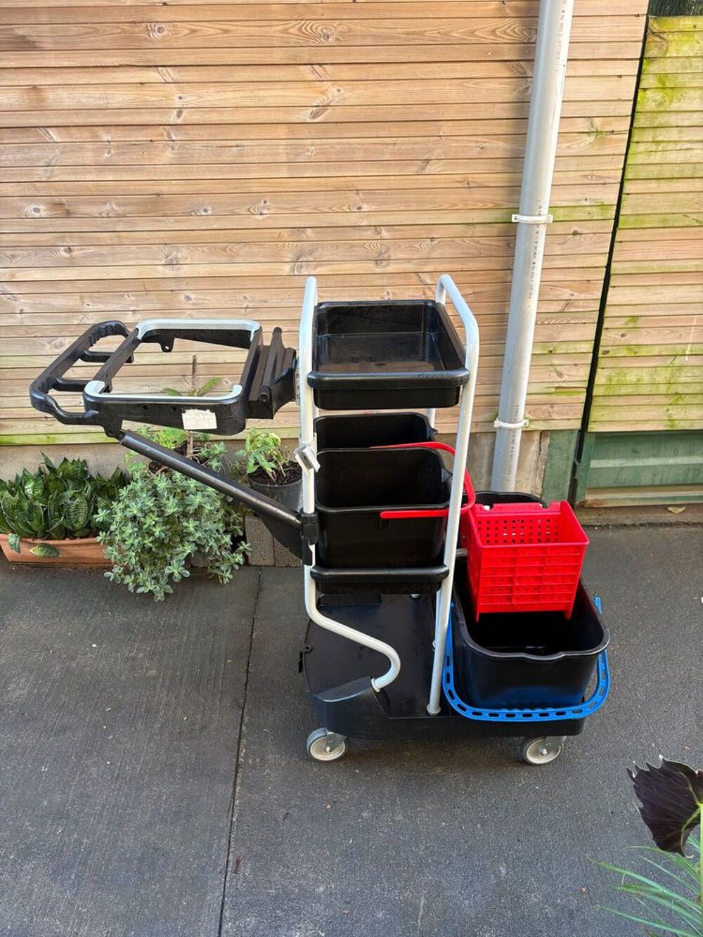 Chariot nettoyage professionnel Bricolage