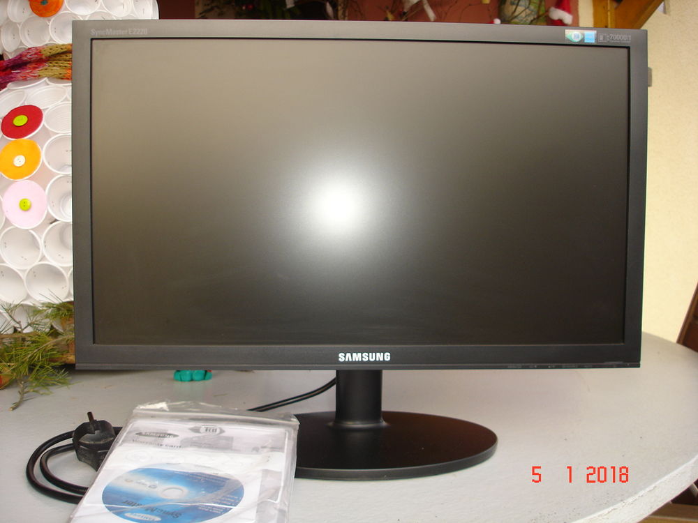 Ecran ordinateur Samsung 22" Matériel informatique