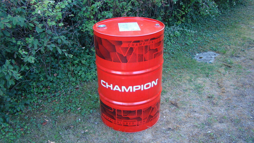 F&ucirc;t / bidon m&eacute;tallique Champion 205 litres
Bricolage