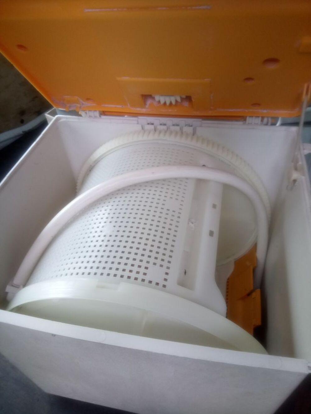 petite ma&eacute;chine a laver Electroménager