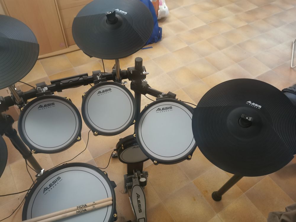 batterie neuve alesis crimson 2 Instruments de musique