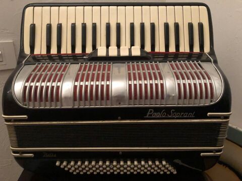 accordéon Paolo Soprani noir 500 Les Adrets-de-l'Estérel (83)