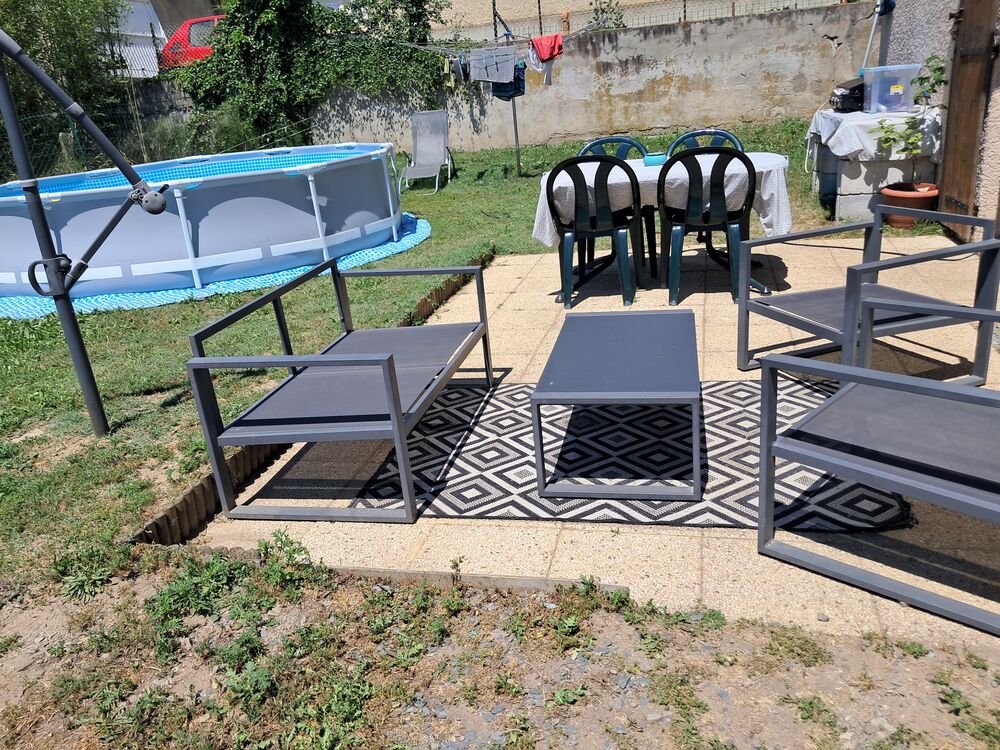 Vente Villa MAISON AVEC GRAND GARAGE ET GRAND TERRAIN CENTRE 