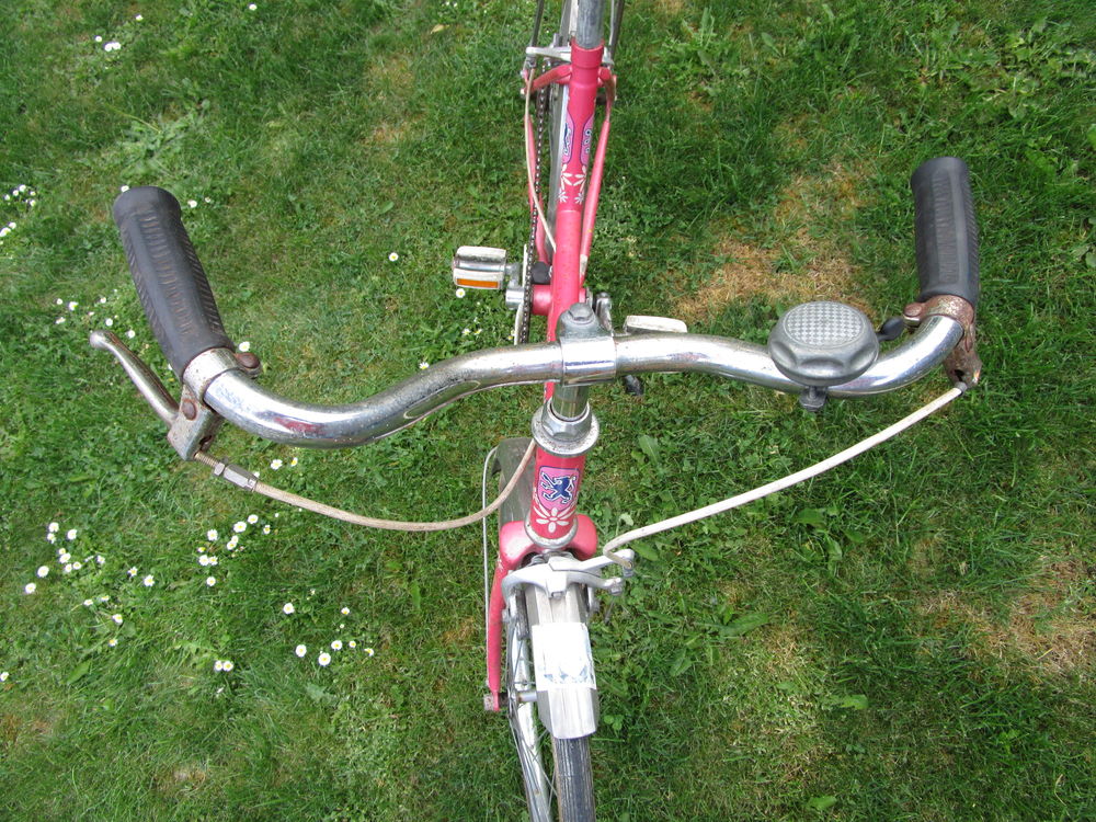 VIEUX VELO annee 80 "MISS PEUGEOT" LOT PMii9 Vélos