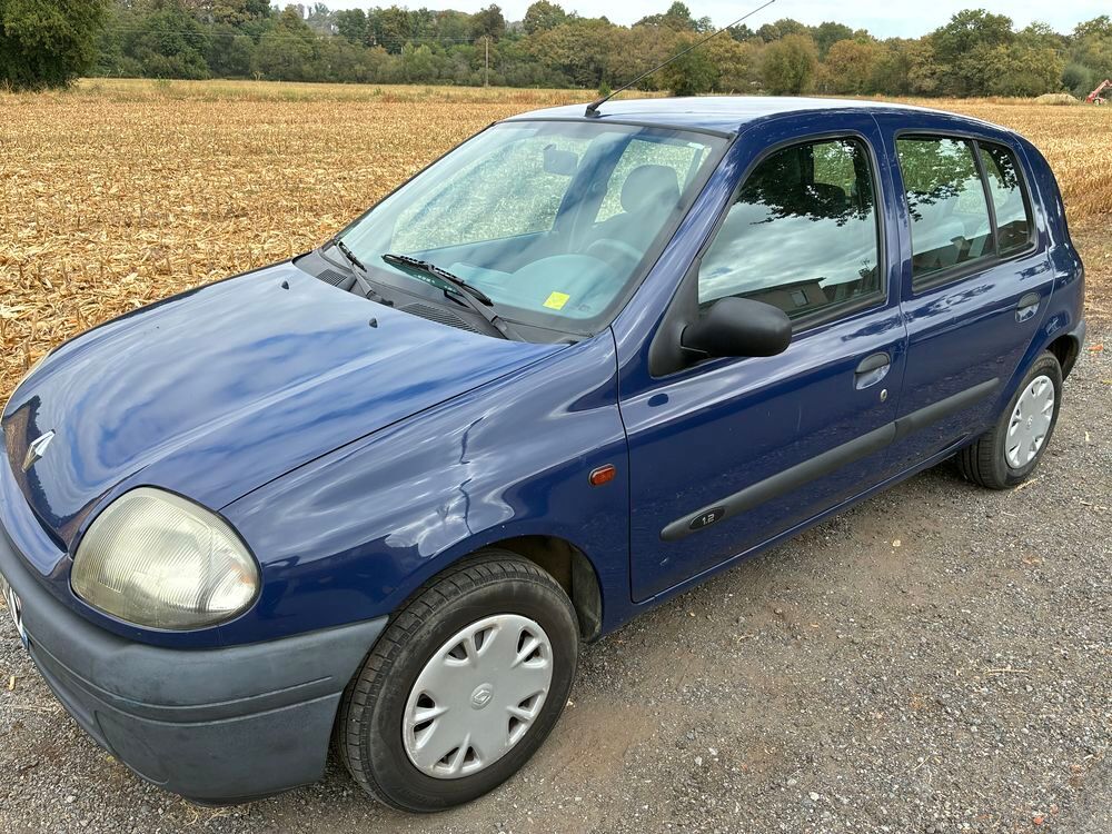 Clio II Clio 1.2i RTE 1998 occasion 64230 Lescar