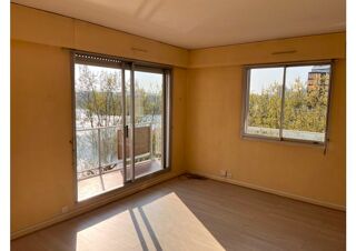  Appartement  vendre 2 pices 49 m