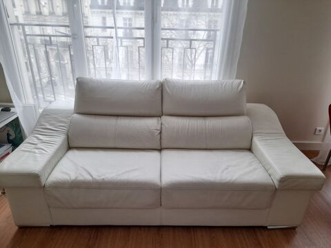 Sofa design et confortable cuir blanc (véritable)  600 Paris 16 (75)