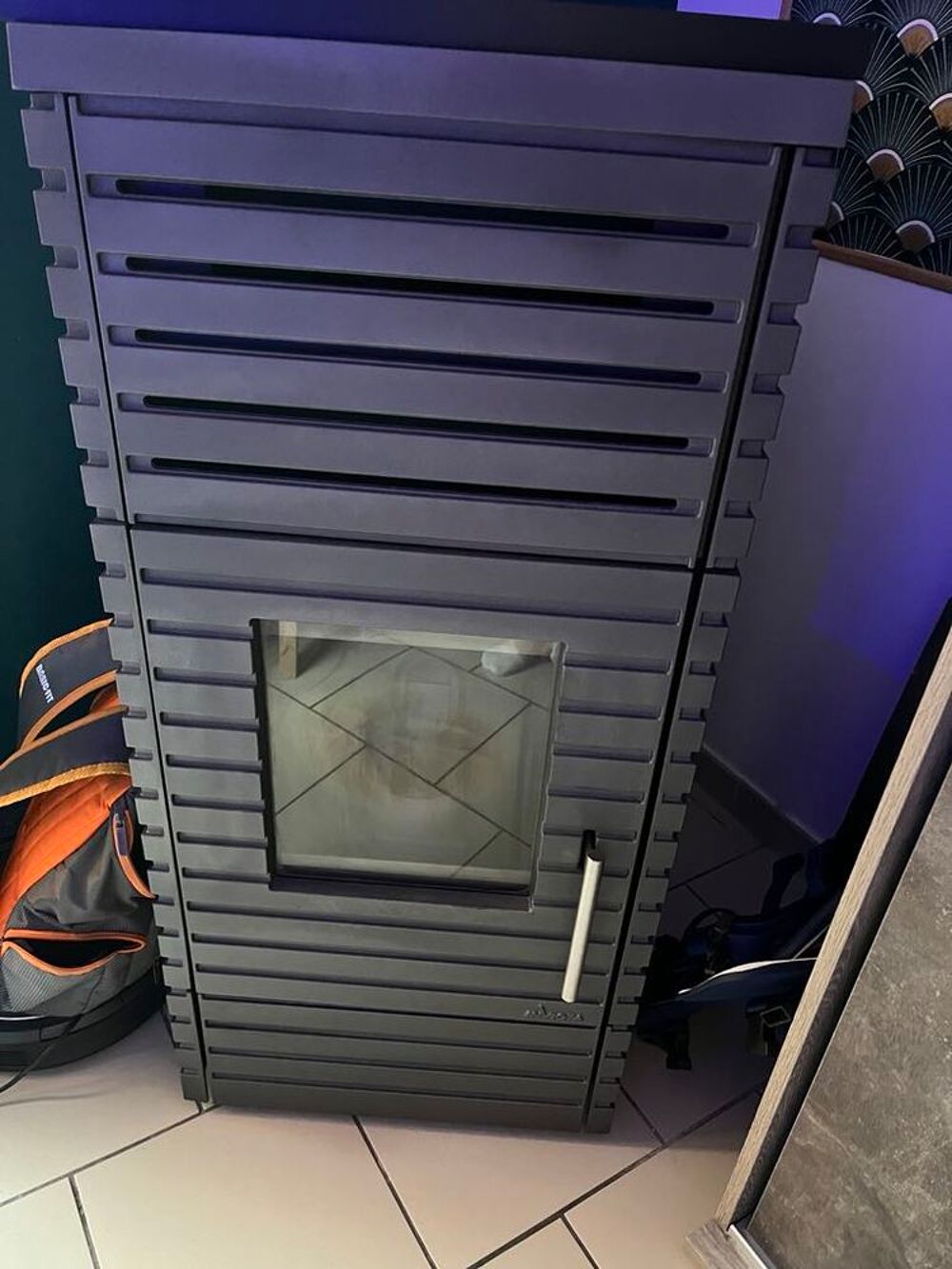 Poele &agrave; granule invicta 8kw Electroménager