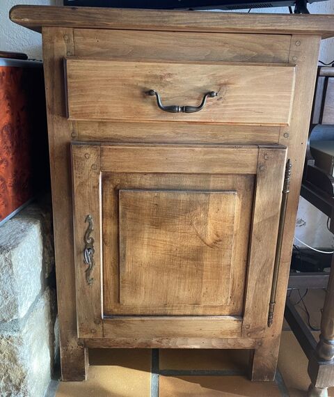 Confiturier en chene massif 240 Bagnols-sur-C�ze (30)