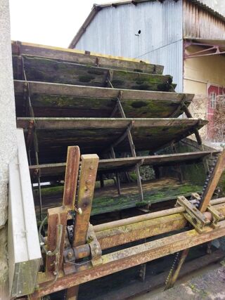  Moulin  vendre 1 pice 70 m Spay