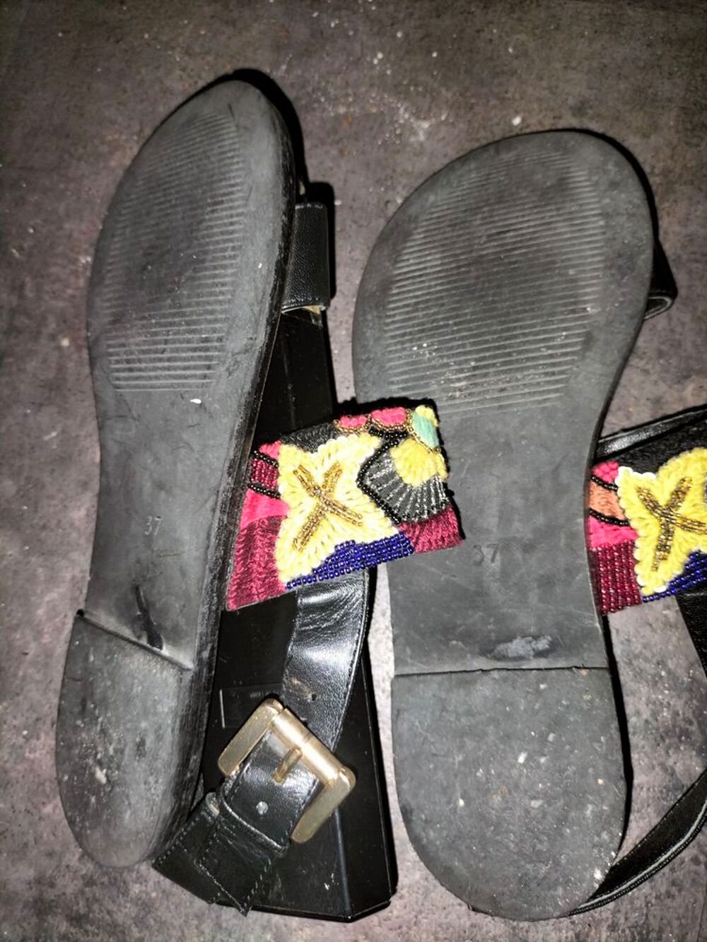 Sandales cuir Bocage pointure 37 tr&egrave;s bon &eacute;tat Chaussures
