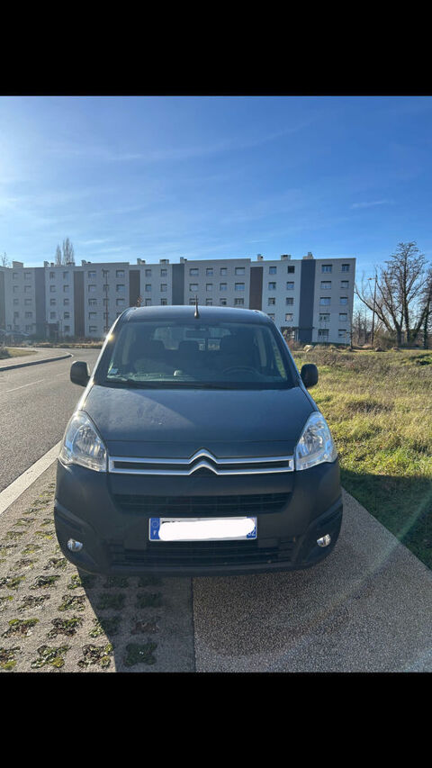 Citroen berlingo 2018 - Diesel - Boîte auto