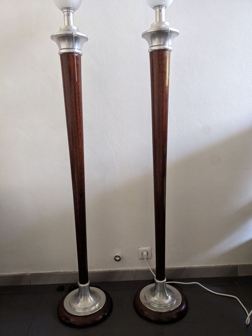 Paire de 2 GRANDS LAMPADAIRES MAZDA EPOQUE 1930 LAMPE art d&eacute; Décoration