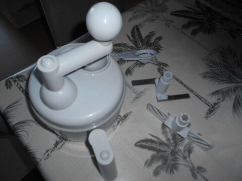 Quick chef multi-services  (neuf) 8 �chenoz-la-M�line (70)