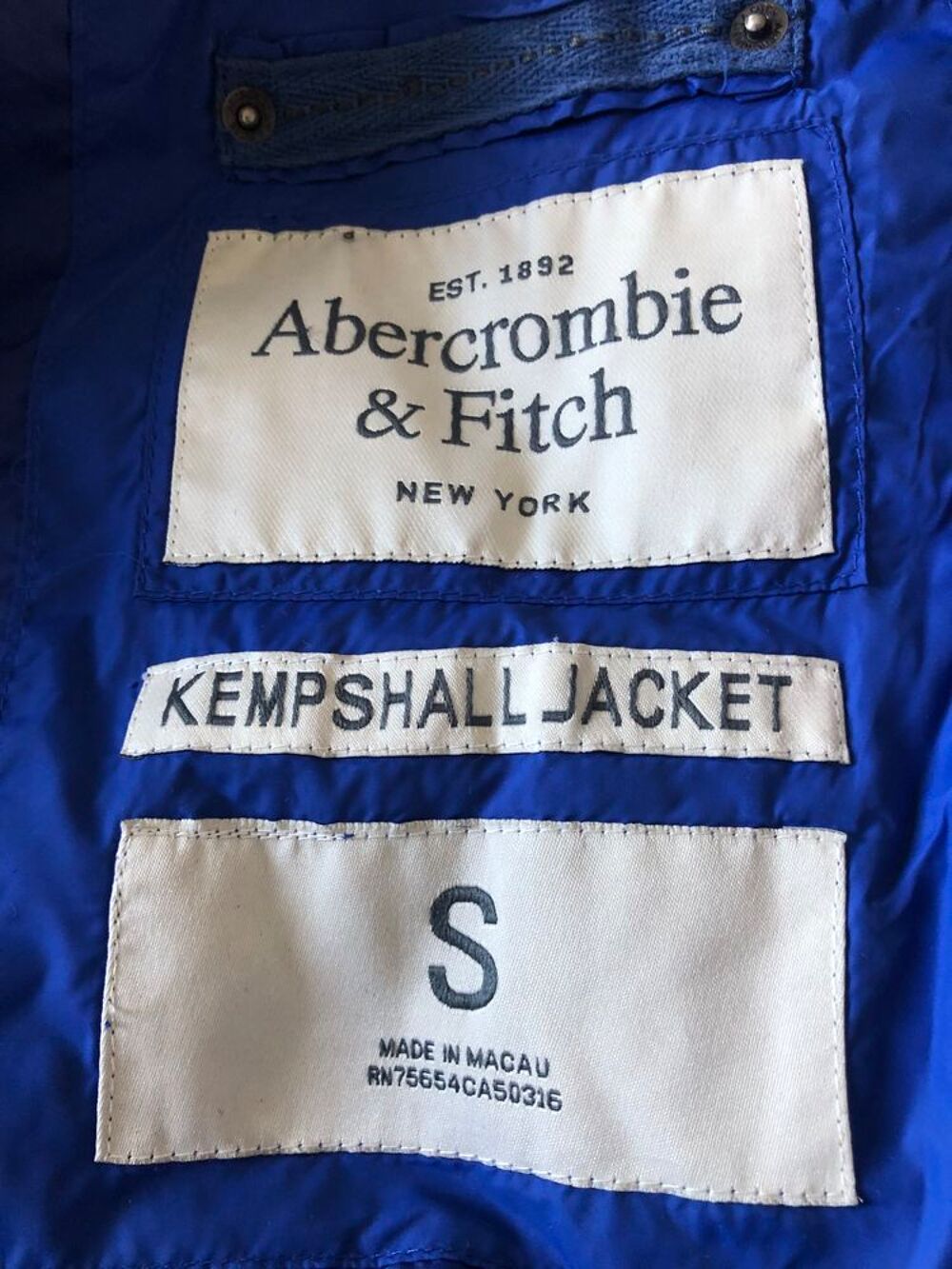 Blouson Doudoune hiver Abercrombie Neuf!! Vêtements