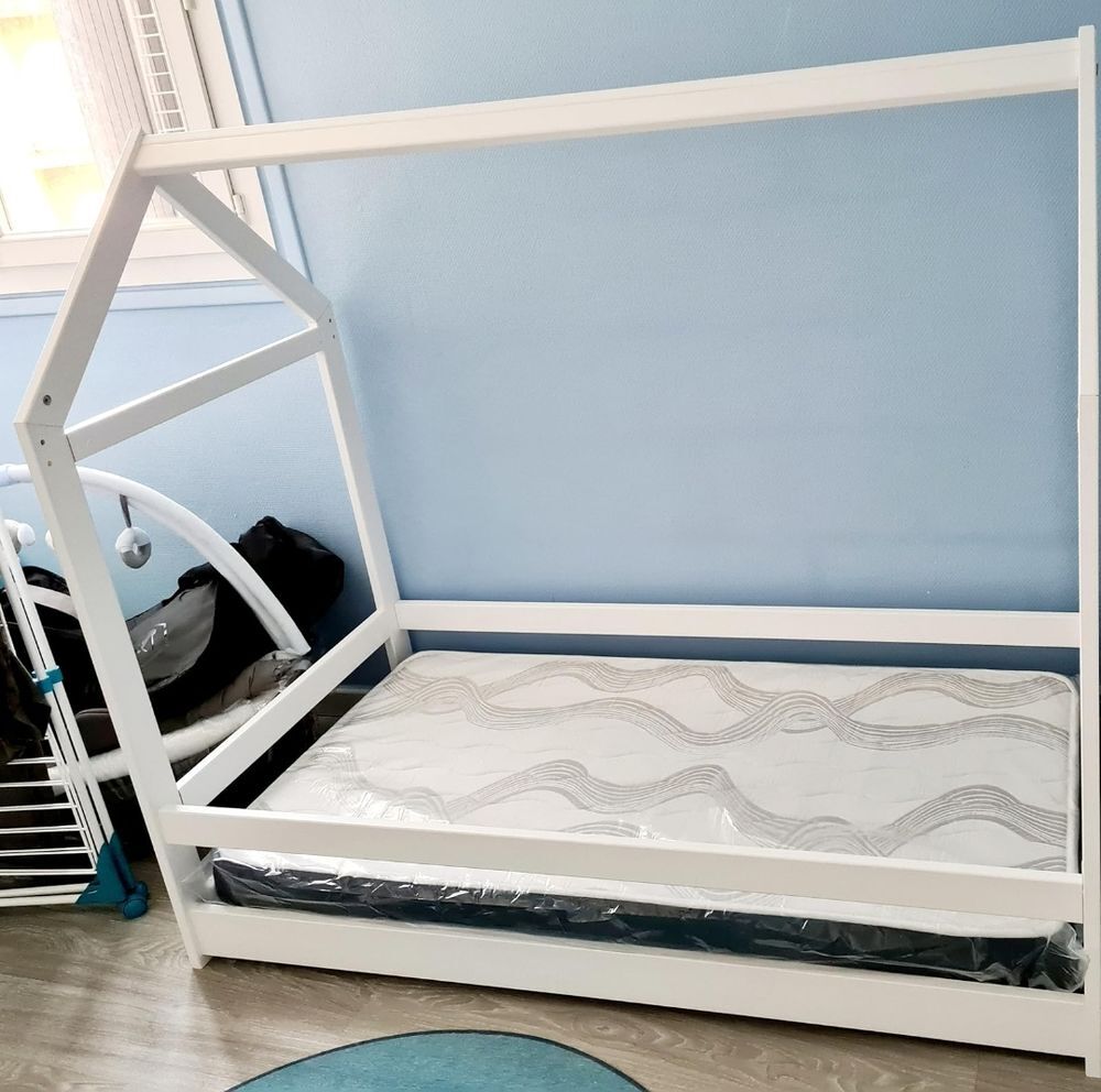 lit cabane + matelas Mobilier enfants