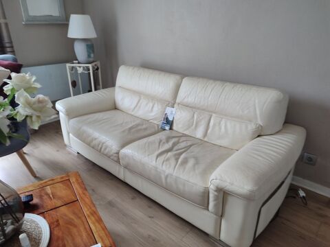 Canap�s cuir blanc 480 �ve (60)