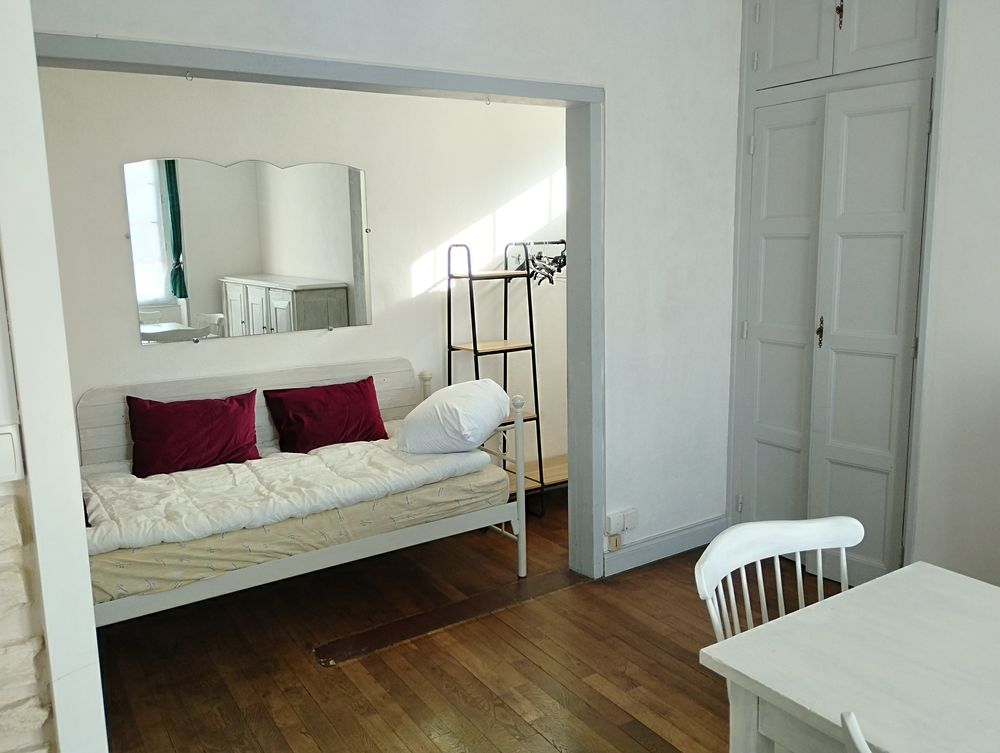 Location Appartement Dijon sud agréable et lumineux studio meublé de 26m2 Dijon