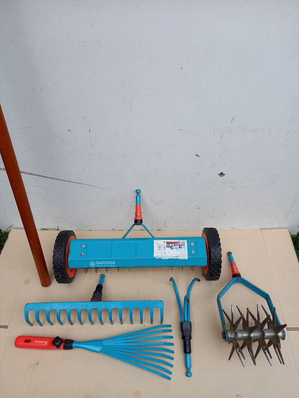 outils de jardin Gardena scarificateur,rateau,griffe Jardin