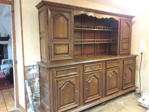 vaisselier + table 700 Saint-tienne-de-Bagorry (64)