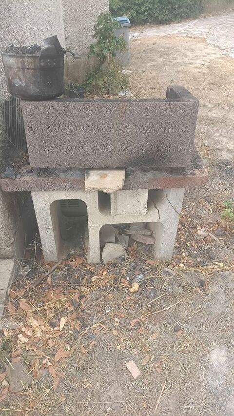 petit prix barbecue a prendre gratuit 0 Lespignan (34)