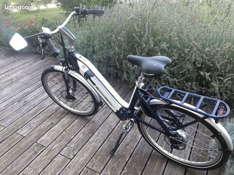 VELO ELECTRIQUE marque STARWAY TOURING 26 1000 Dunkerque (59)