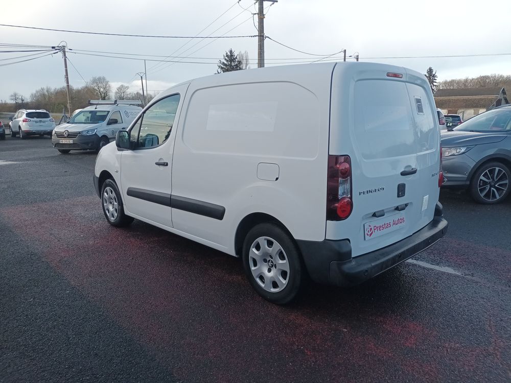 Partner PARTNER FOURGON STANDARD 1.6 BLUEHDI 75 BVM5 PREMIUM PACK 2019 occasion 86600 Coulombiers