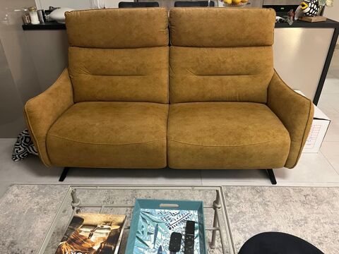 Canap� 2/3 places tr�s confortable option relaxation Fr�jus (83)