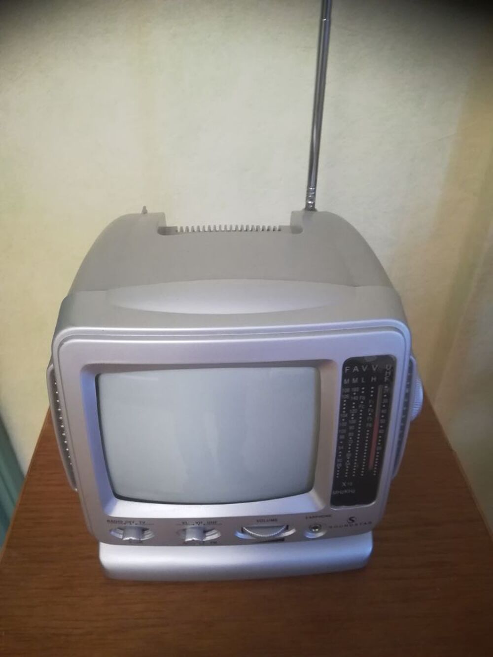 COMBINE LECTEUR DVD / CASSETTE VHS Audio et hifi