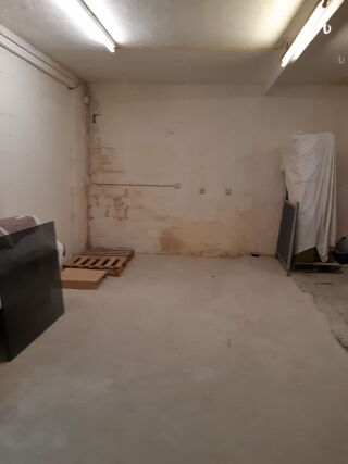 Atelier  louer 1 pice 30 m Clichy