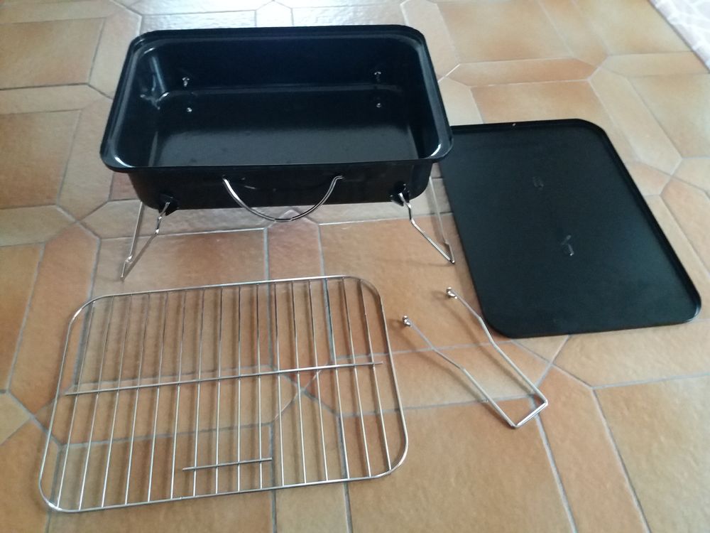 Petit barbecue neuf Jardin