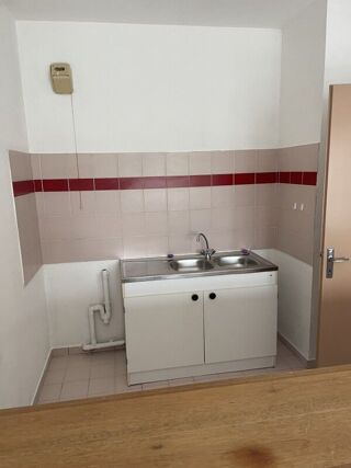  Appartement à louer 3 pièces 62 m²
