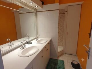  Appartement à louer 3/4 pièces 90 m² Oullins