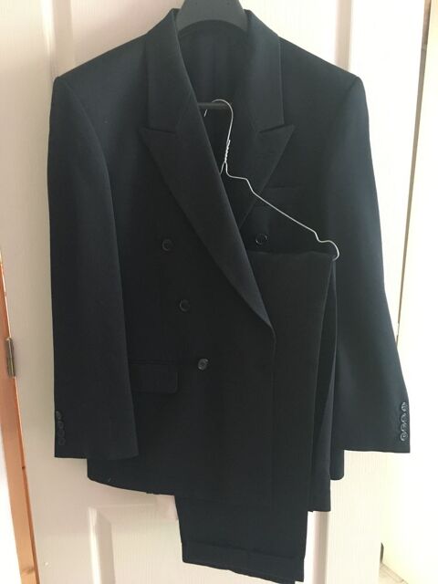 Costume Homme noir, marque Burton, neuf 35 Saint-Martin-de-Bossenay (10)